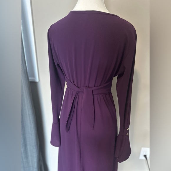 Gorgeous purple button front flare sleeve,dress from Paolino. Sz small. NWOTS. - Picture 6 of 7